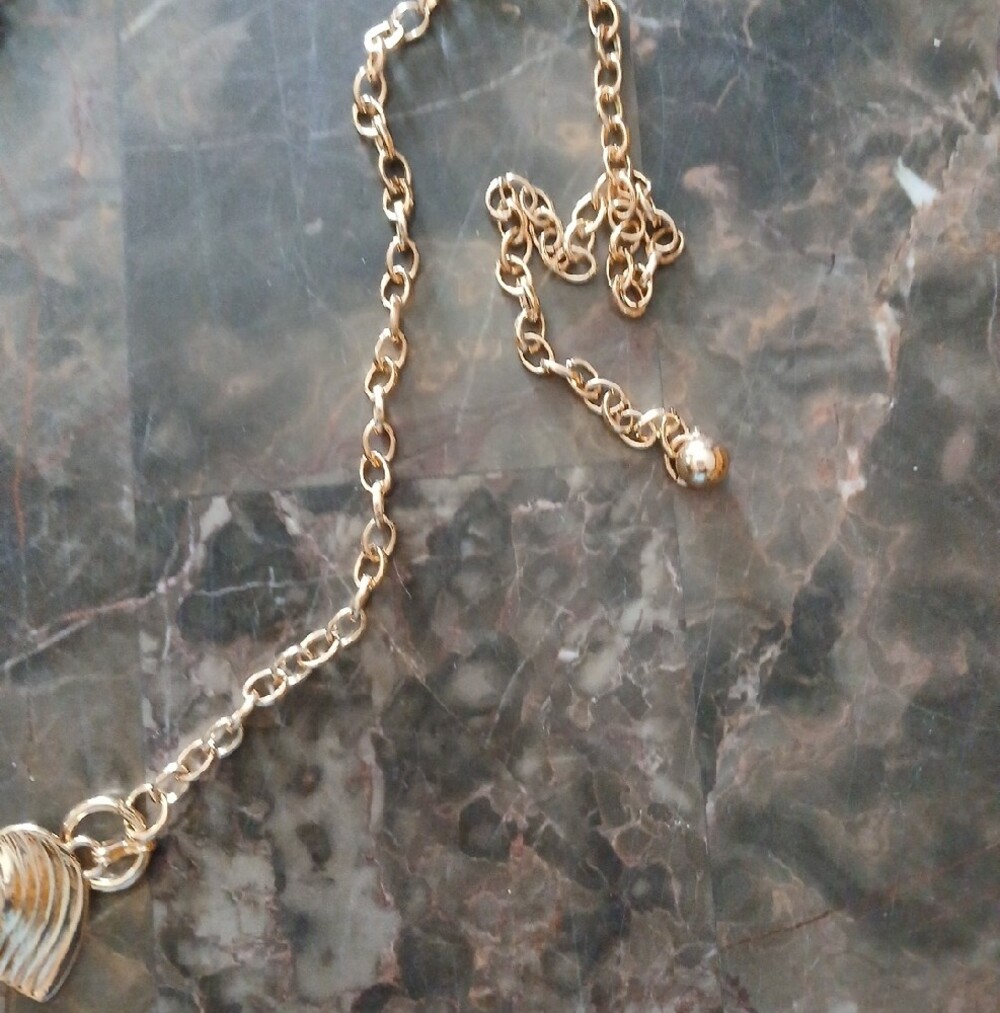 Gold Heart Link Belt - Picture 3 of 4